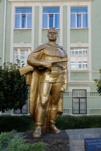 golden statue